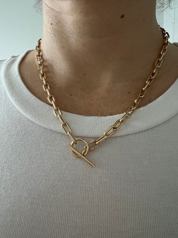 14K Yellow Gold 18.5" Polished Paperclip Necklace 5mm Toggle Clasp, Women