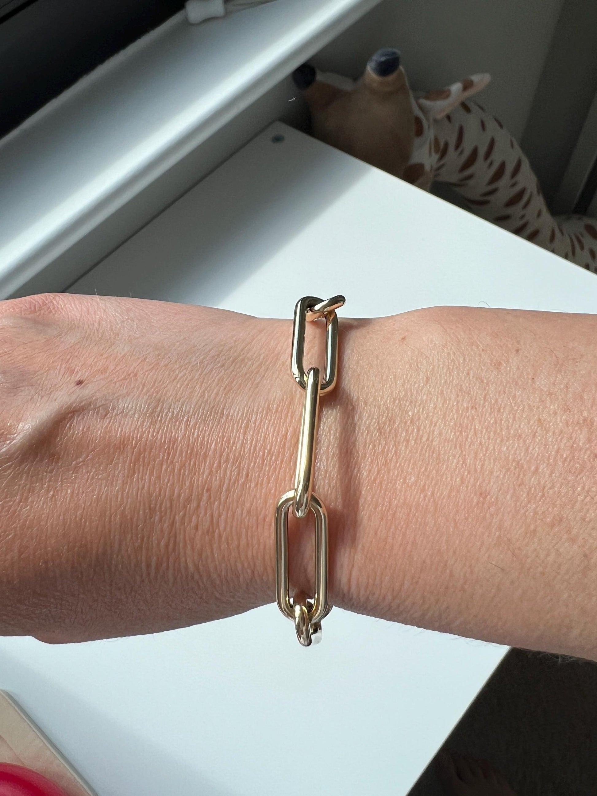 14K Gold Paperclip Chain Bracelet: Chunky Hollow Links, Invisible Clasp