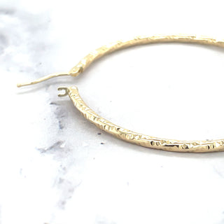 14K Yellow Gold 45mm Round Diamond Cut Hoop Earrings, 2mm Thick, Textured Hoops, Sparkle Earrings