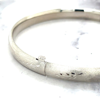 14K White Gold 6mm Floral Leaf Bangle, Floral Pattern, 7" 8" Bangle, Stackable Bracelet, Real Gold Bangle, Women