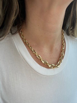 14K Yellow Gold 18" Graduating Double Oval Link Interlocking Chain, 7-10mm Wide, Real Gold Necklace, Trendy Necklace, Women