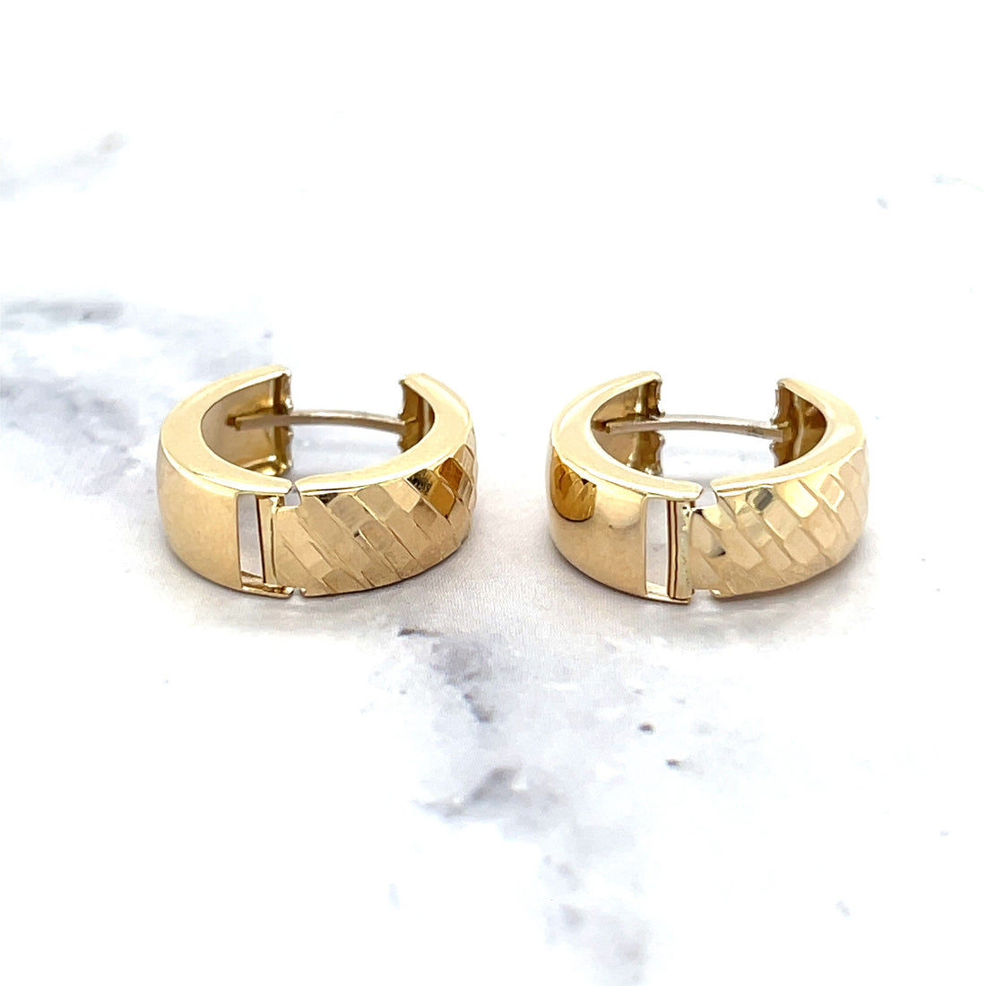 14K Yellow Gold 15mm Reversible Faceted Huggie Earrings, 6mm Wide, Small Polished Snuggable, Fancy Hoops, Real Gold Huggie, Women