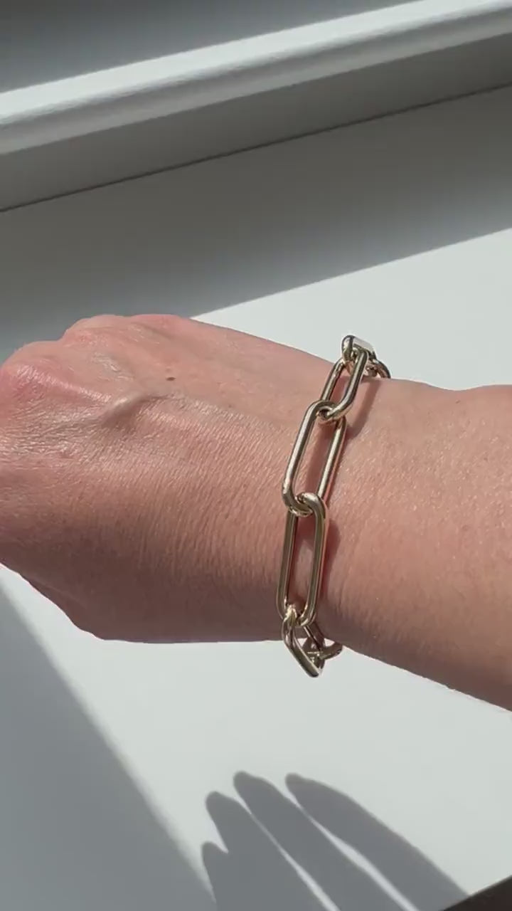 14K Gold Paperclip Chain Bracelet: Chunky Hollow Links, Invisible Clasp