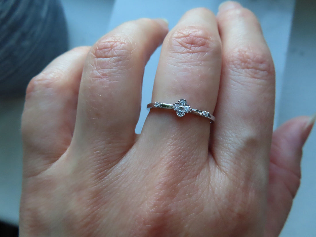 Four Leaf Clover Ring With Diamonds In 14K White Gold